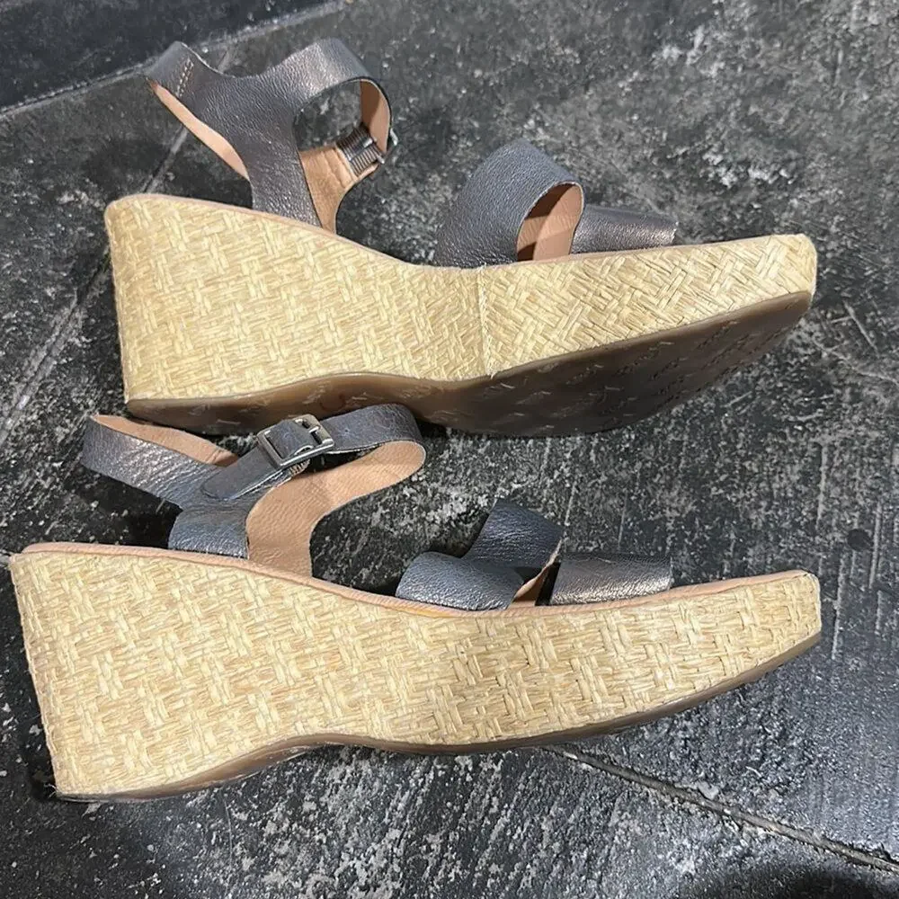 Korks by Kork- Ease Wedge Heels 10